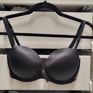 VS Black Very Sexy Bra